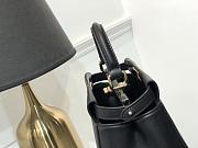 Fendi Mini Peekaboo Iconic Crossbody Bag In Black 8BN24 Size 23cm - 6