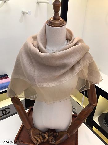 Chanel Scarf Slik In Beige