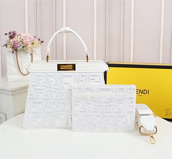 Fendi Peekaboo ISEEU FF Logo In White 7VA52 Size 33cm