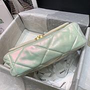 Chanel 19 In Light Calfskin Flap Bag 26cm - 3