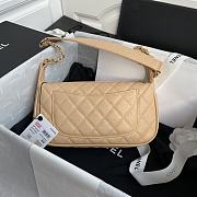 Chanel Grained Leather Hobo Bag B01960 Size 25x14x5Cm - 4