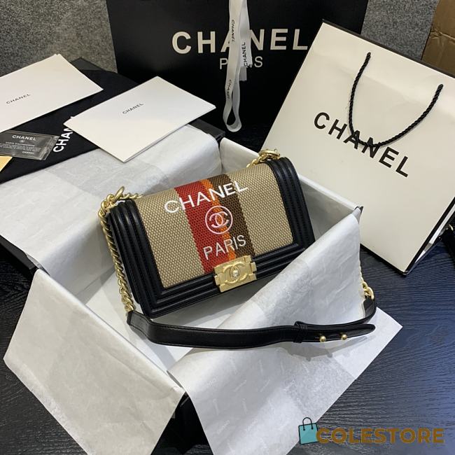 Chanel Boy Flap Bag Paris Detail 67086 - 1