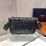 Prada Gaufre Nappa In Black Leather Shoulder Bag 1BD289 Size 21x14x6cm - 2
