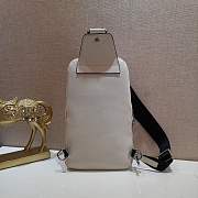 Louis Vuitton Avenue Sling Bag Taiga Leather M30801 Size 30cm - 3