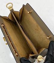 Fendi Touch Grey Leather Bag Size 26.5x10x9cm - 2