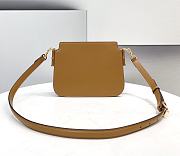 Fendi Touch Brown Leather Bag Size 26.5x10x9cm - 3