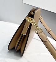 Fendi Touch Light Brown Leather Bag Size 26.5x10x9cm - 3