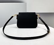Fendi Touch Black Leather Bag Size 26.5x10x9cm - 5