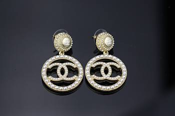 Chanel Earrings Circle Pearls