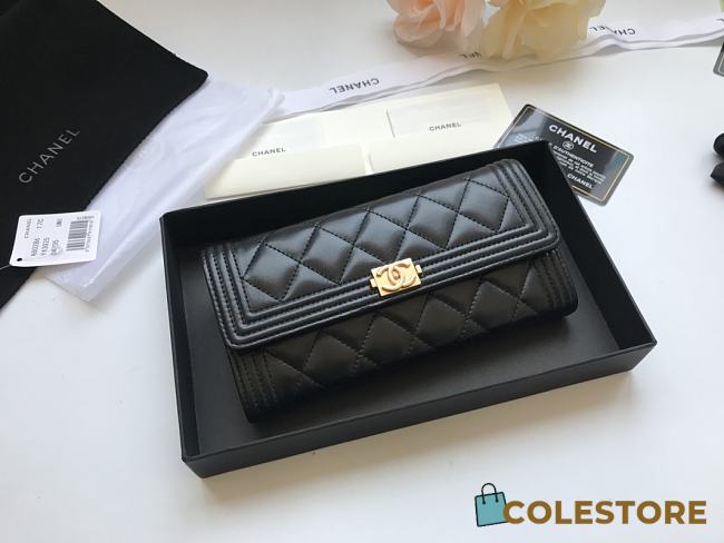 Chanel Wallet Lambskin & Gold-tone Metal 10.5cm - 1