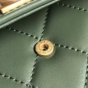 Chanel Wallet Green Quilted Leather & Gold-tone Metal 10.5cm - 3