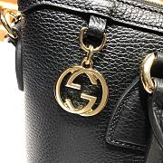 Gucci Convertible Straight Charm In Soft Leather 449659 Size 28x22x12cm - 2