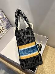 Dior Lady Medium D-Lite Grey Multicolor Mizza Embroidered Velvet 24cm - 3