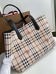 Burberry Reversible London Pale Opal Leather Haymarket In Black Check Size 46x35x30cm - 6