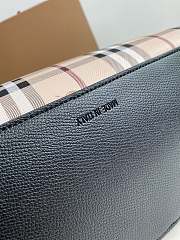 Burberry Reversible London Pale Opal Leather Haymarket In Black Check Size 46x35x30cm - 5