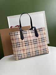 Burberry Reversible London Pale Opal Leather Haymarket In Black Check Size 46x35x30cm - 4