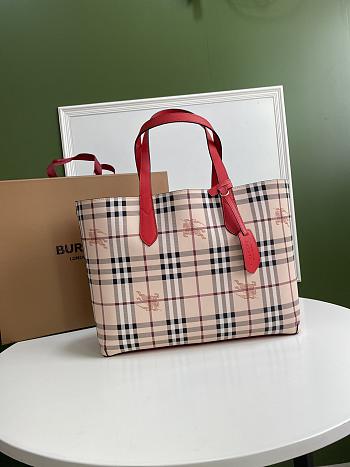 Burberry Reversible London Pale Opal Leather Haymarket In Red Check Size 46x35x30cm