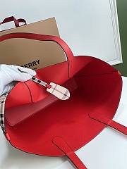 Burberry Reversible London Pale Opal Leather Haymarket In Red Check Size 46x35x30cm - 4