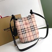 Burberry Hobo Haymarket Size 18.5x15x23.5cm - 5