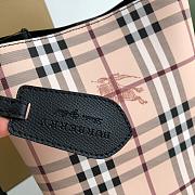 Burberry Hobo Haymarket Size 18.5x15x23.5cm - 3