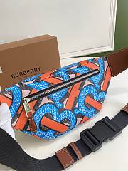 Burberry Vintage Print Canvas Belt Bag Size 31x7.5x16cm - 3