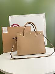 Burberry Mini Leather Two-handle Title Bag In Beige Size 34x15x25cm - 5