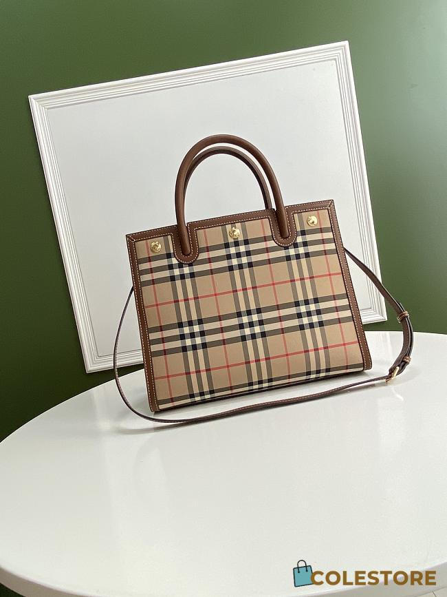 Burberry Mini Leather Two-handle Title Bag Size 32x15x25cm - 1