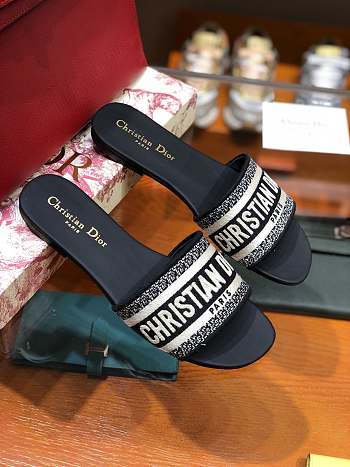Dior Slippers In Black