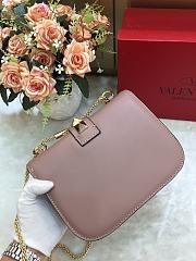 Valentino Garavani Rockstud Shoulder Bag 26cm - 5