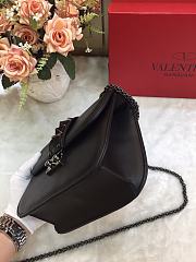Valentino Garavani Metal Rockstud Shoulder Bag 26cm - 4