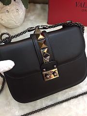 Valentino Garavani Metal Rockstud Shoulder Bag 26cm - 5