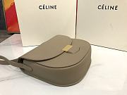 Celine Medium Trotteur Bag In Leather Taupe In Grey 23 cm - 5