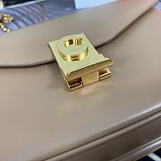 Celine Pre-Owned 2020s C Charm Shoulder Bag 370348 Size 21.5x15x7 cm - 2