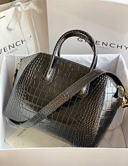 Givenchy Antigona Tote Glazed Medium In Black Crocodile 9982 Size 28x33cm - 6
