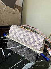 Louis Vuitton Croisette Ebene Compact Crossbody In White 25cm - 5