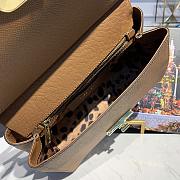 D&G Medium Dauphine Leather Sicily Bag In Brown BB6002 Size 25x12x22cm - 2