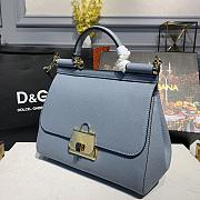 D&G Medium Dauphine Leather Sicily Bag In Blue BB6002 Size 25x12x22cm - 2