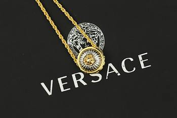 Versace Necklace 004