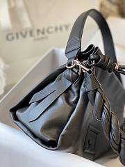 Givechy Medium  ID93 Shoulder Bag In Black BB50E  - 6