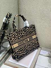 Dior Book-Tote Maria Grazia Chiuri Yellow Size 41cm - 3