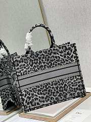 Dior Book Tote Grey Multicolor Mizza Embroidered Size 41cm - 2