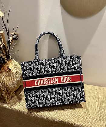 Dior Book Tote In Light Bag M1286 Size 36cm