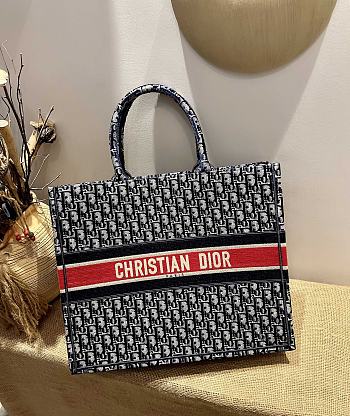 Dior Book Tote In Light Bag M1286 Size 41.5cm