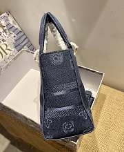Dior Medium Lady D-lite Blue Embroidery Size 24cm - 6