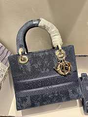 Dior Medium Lady D-lite Blue Embroidery Size 24cm - 3