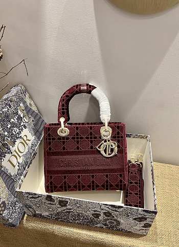 Dior Medium Lady D-lite Wine Embroidery Size 24cm