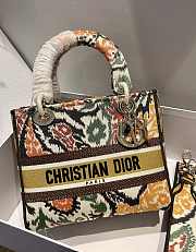Dior Medium Lady D-lite Multi Yellow Embroidery Size 24cm  - 5