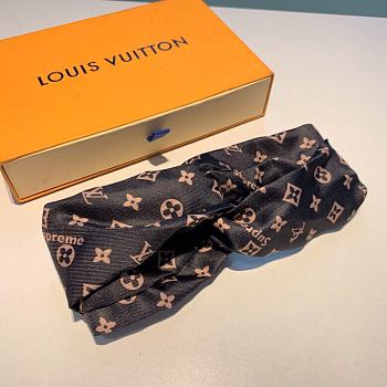 Luois Vuitton Silk Headband 001