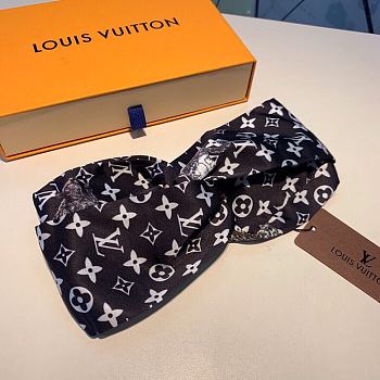 Luois Vuitton Silk Headband 003