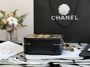Chanel Vanity Case Sheepskin With Gold AS2900  14.5x18.5x7.5cm - 6